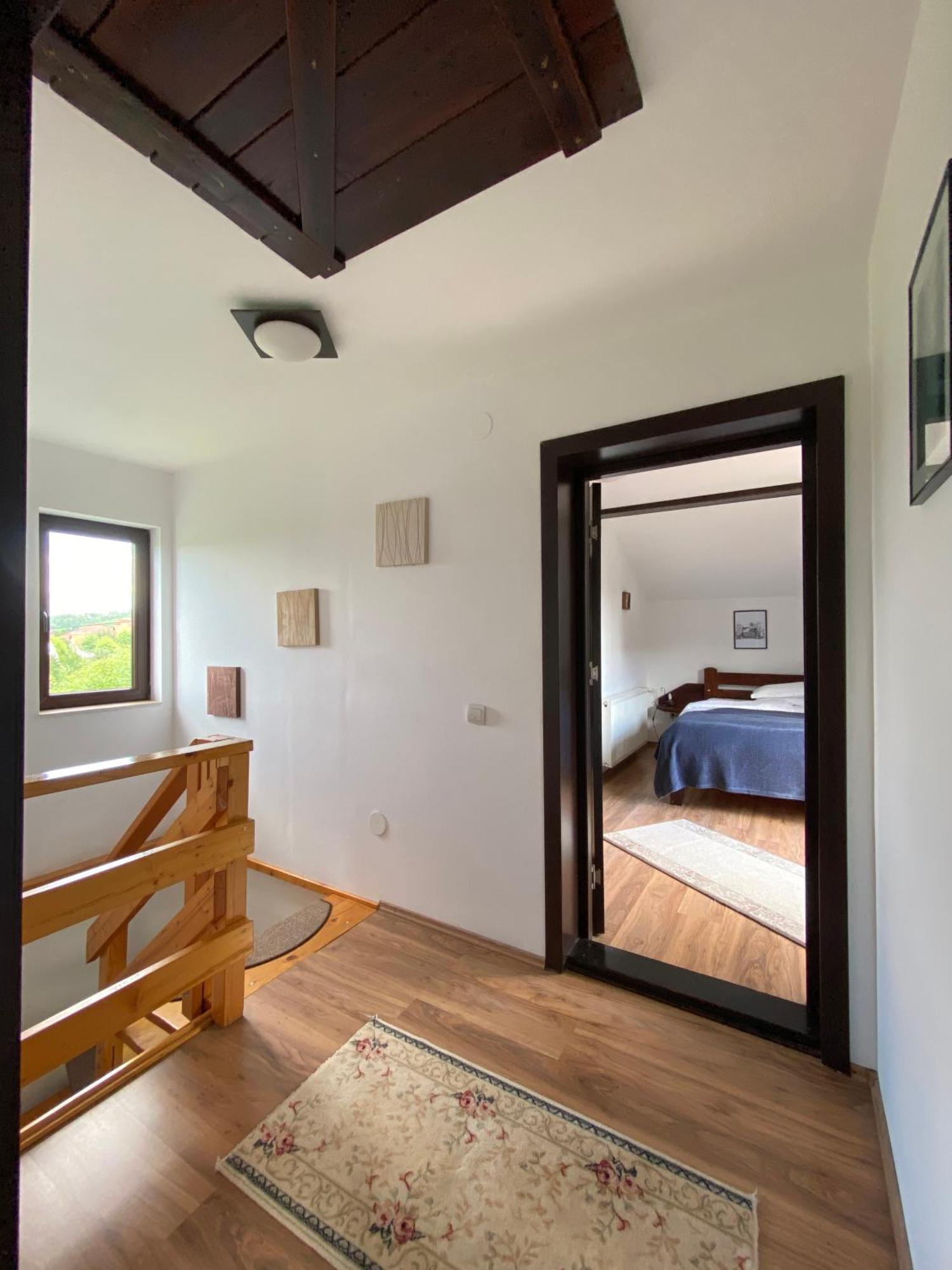 Vila Alunis 2 บราน ภายนอก รูปภาพ